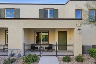 Photo #1: 2762946 Listing 