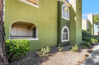 Photo #2: 2762978 Listing 