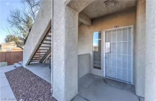 Photo #4: 2763000 Listing 