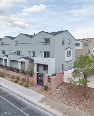 Photo #3: 2763002 Listing 