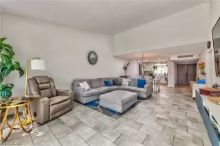 Photo #3: 2763009 Listing 