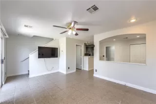 Photo #6: 2763018 Listing 