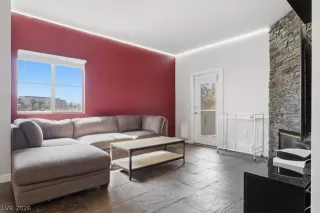 Photo #1: 2763019 Listing 