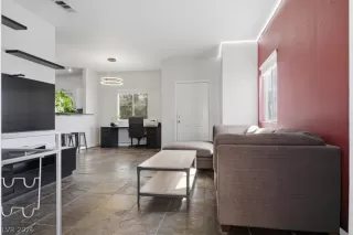 Photo #2: 2763019 Listing 