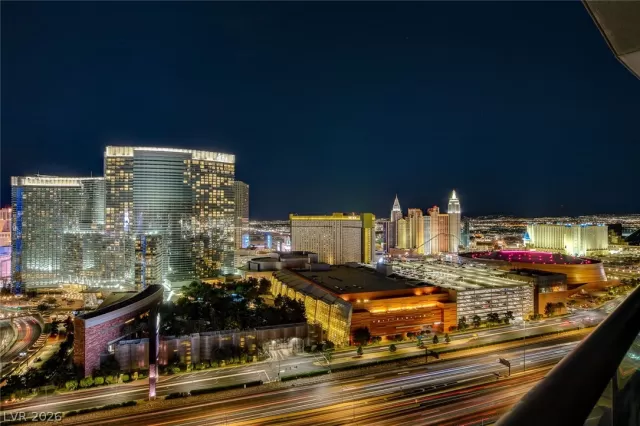 MLS: 2763053 Condo For Sale