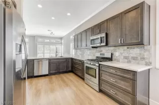 Photo #4: 2763266 Listing 