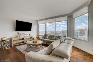 Photo #1: 2763311 Listing 