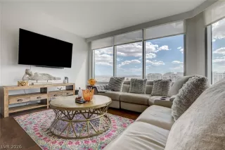 Photo #2: 2763311 Listing 