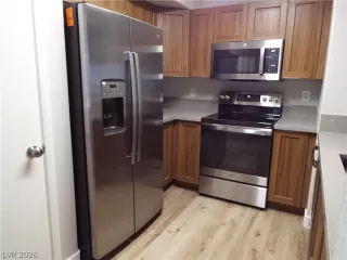 Photo #2: 2763386 Listing 