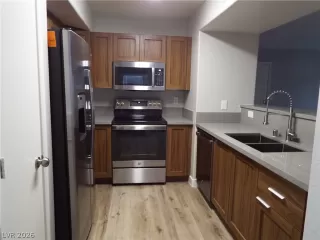 Photo #4: 2763386 Listing 