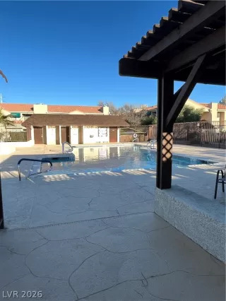 Photo #2: 2763429 Listing 