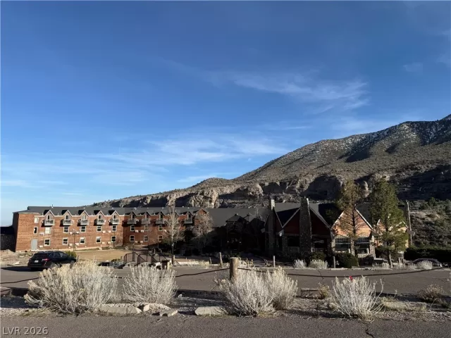 MLS: 2763440 Condo For Sale