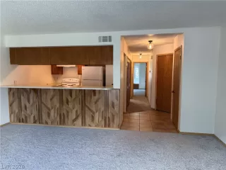 Photo #6: 2763440 Listing 