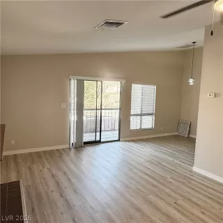 Photo #1: 2763445 Listing 