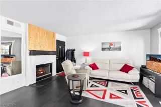 Photo #6: 2763521 Listing 