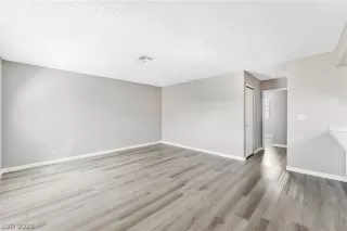 Photo #2: 2763552 Listing 