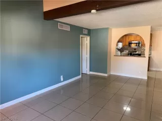 Photo #4: 2763682 Listing 