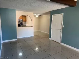 Photo #5: 2763682 Listing 