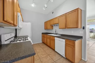 Photo #6: 2763719 Listing 