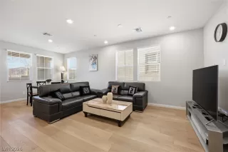 Photo #3: 2763726 Listing 