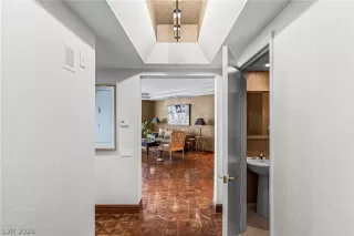 Photo #1: 2763737 Listing 