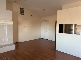 Photo #2: 2763747 Listing 