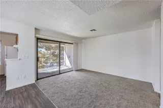 Photo #2: 2763794 Listing 