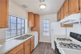 Photo #6: 2763794 Listing 