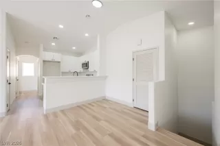 Photo #6: 2763804 Listing 