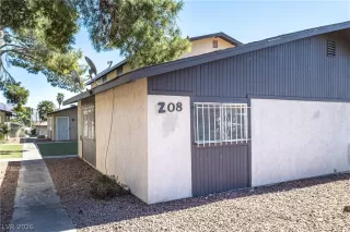 Photo #1: 2763868 Listing 