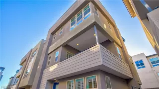 Photo #3: 2763871 Listing 