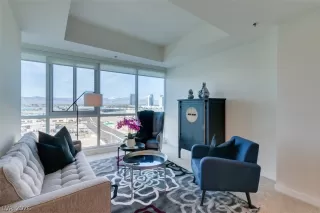 Photo #4: 2763886 Listing 