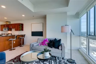 Photo #5: 2763886 Listing 