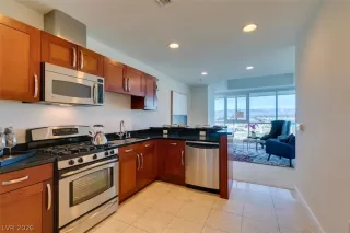 Photo #6: 2763886 Listing 