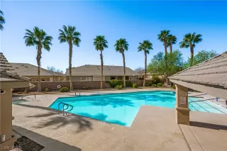 Photo #2: 2763903 Listing 