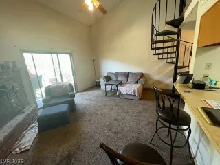 Photo #2: 2763916 Listing 