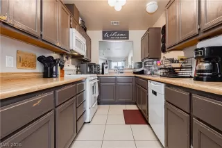 Photo #4: 2763946 Listing 