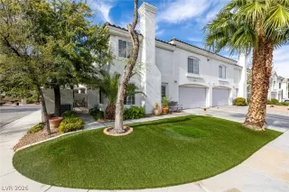 Photo #2: 2763953 Listing