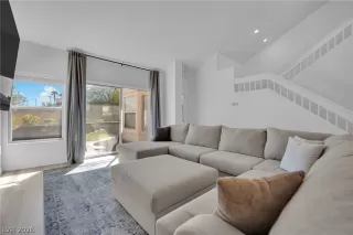 Photo #2: 2764060 Listing 