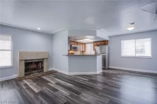 Photo #5: 2764162 Listing