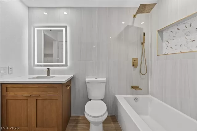 MLS: 2764172 Condo For Sale