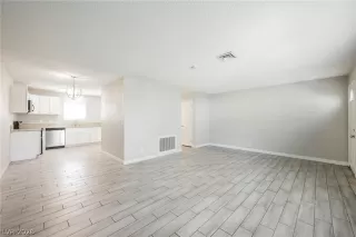 Photo #3: 2764195 Listing 