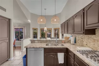 Photo #1: 2764199 Listing 