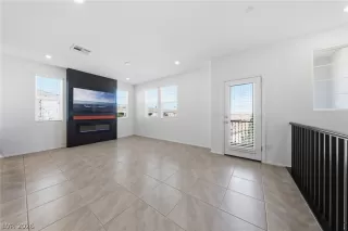 Photo #4: 2764283 Listing 