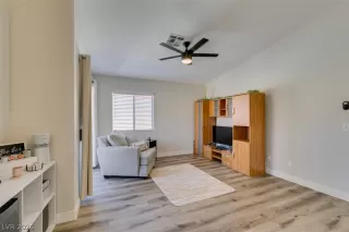 Photo #6: 2764330 Listing 