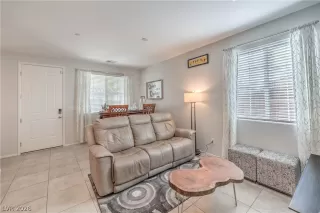 Photo #4: 2764344 Listing 