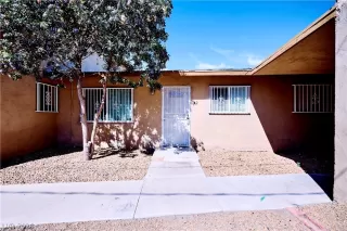 More Details about MLS # 2764372 : 3801 DAISY STREET 42