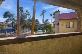 Photo #6: 2764381 Listing 