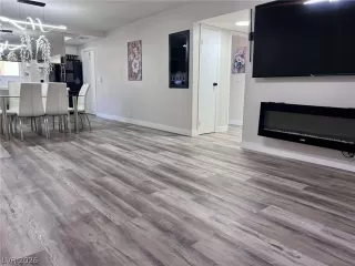 Photo #1: 2764387 Listing 