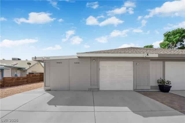 MLS: 2764403 Condo For Sale